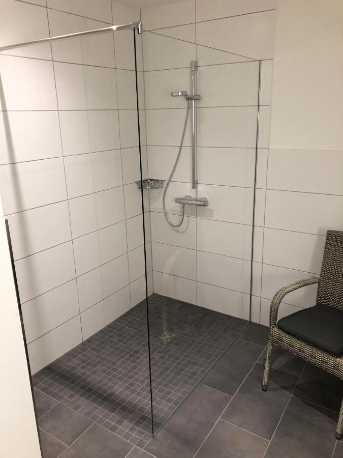 Modernes Apartment In Ruhiger Lage, 70Qm, 4 Personen Brietlingen Exteriör bild